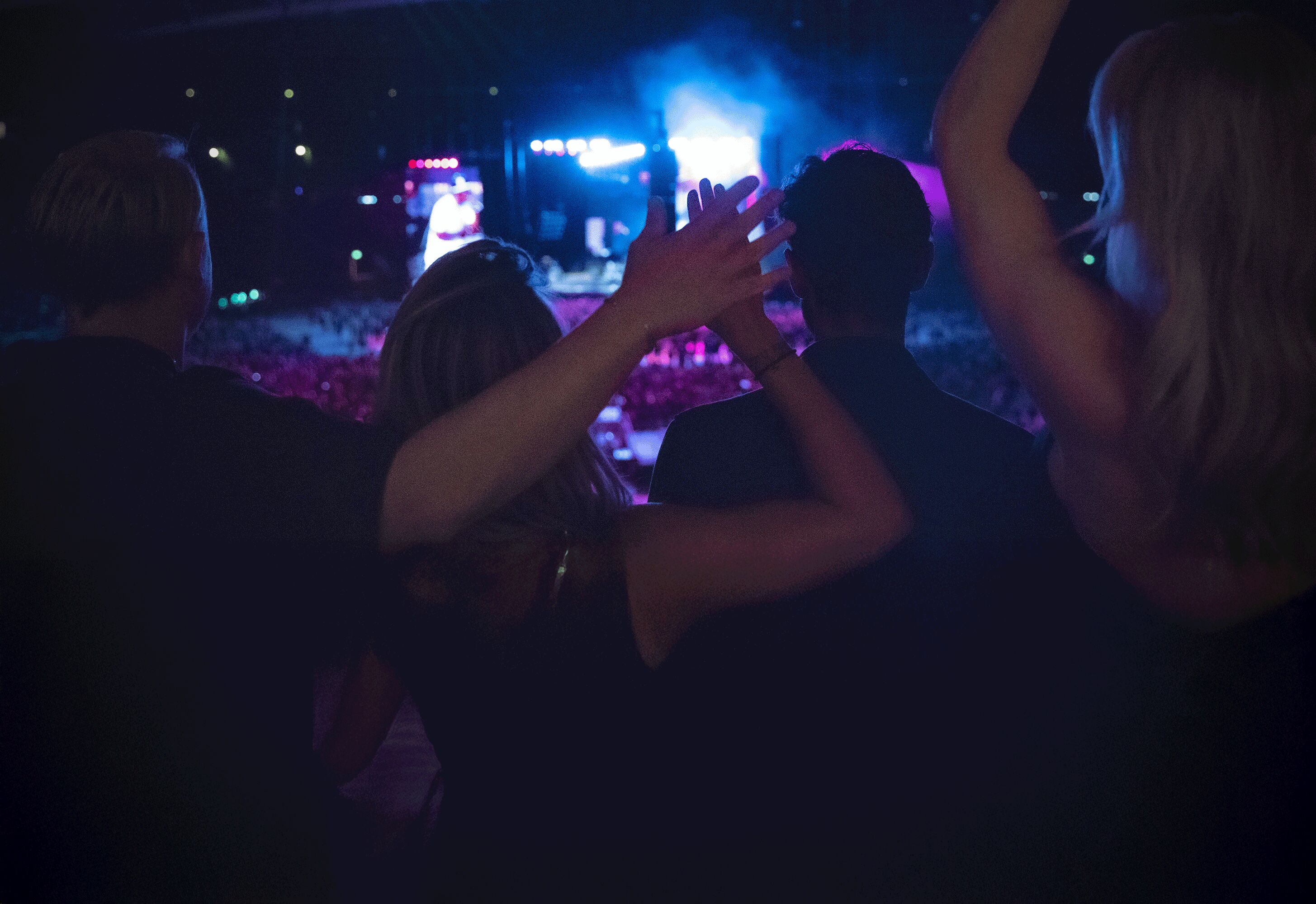 Full evening in a shared suite