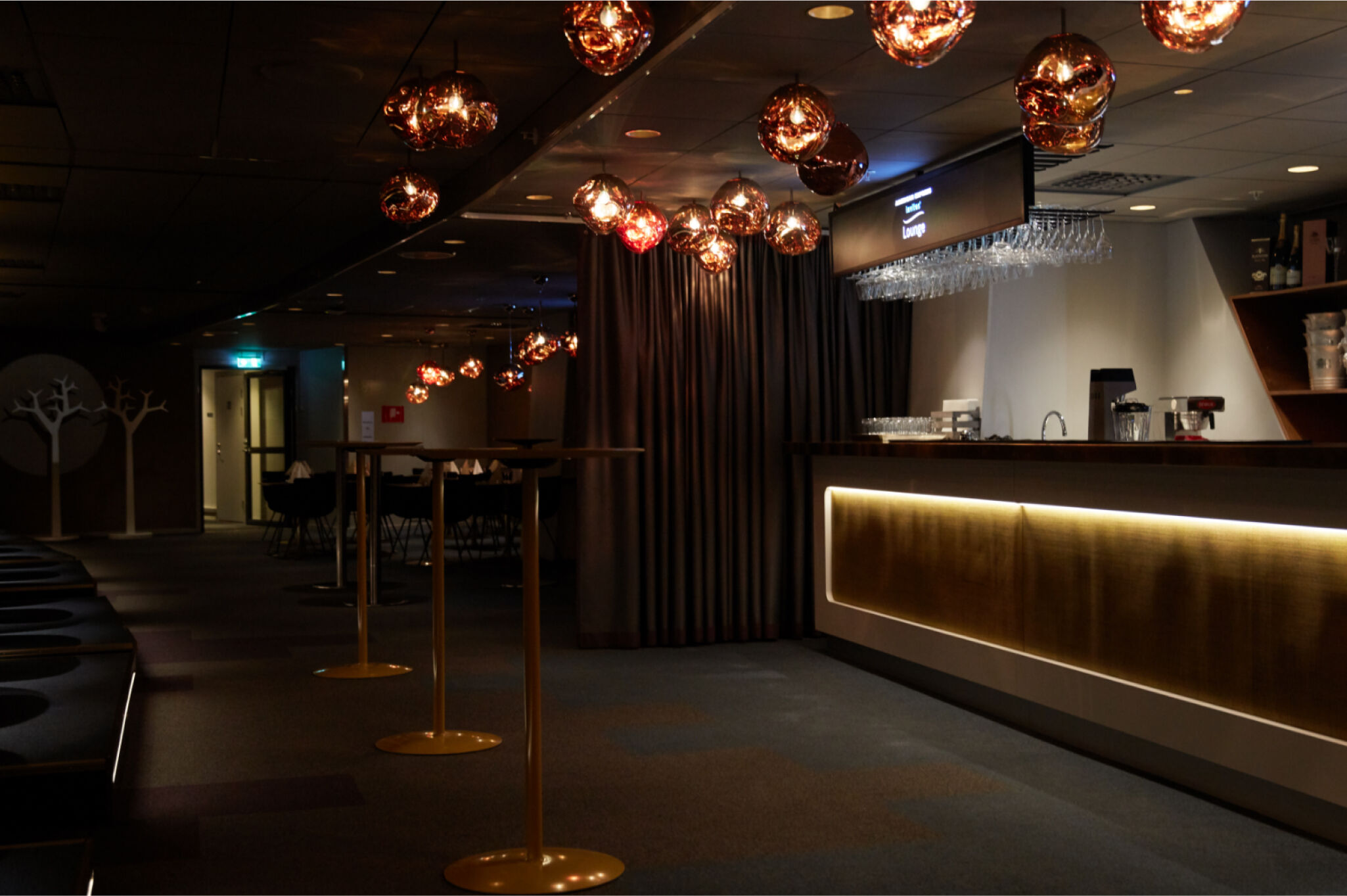 AMEX Lounge